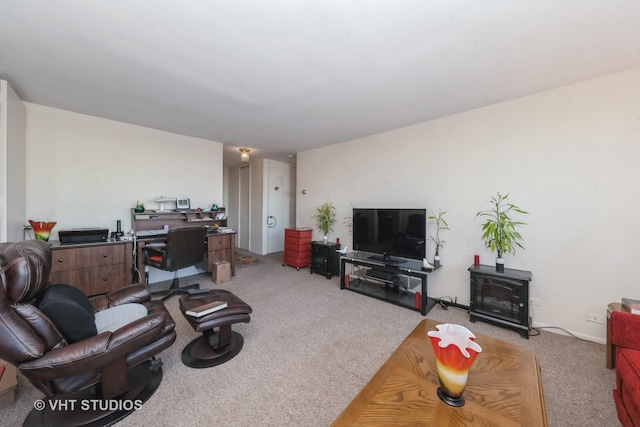 living room with carpet flooring