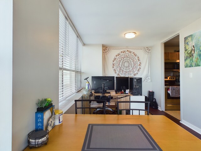655 W Irving Park Rd Unit 1710, Chicago, IL 60613 - view of home office