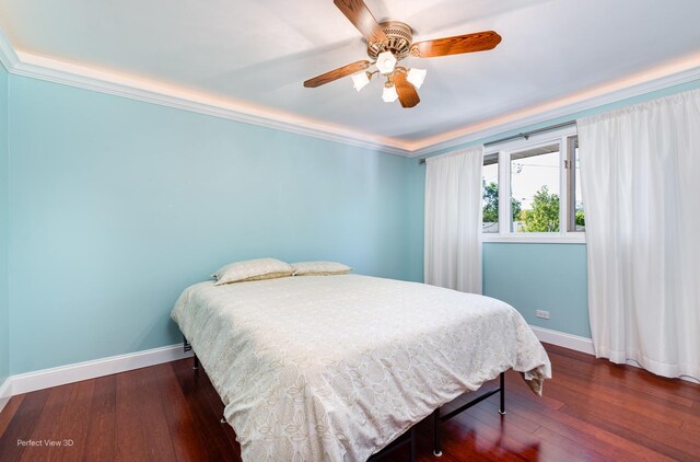 8542 W 132nd Pl, Palos Park, IL 60464 - bedroom featuring baseboards, hardwood / wood-style floors, crown molding, and ceiling fan