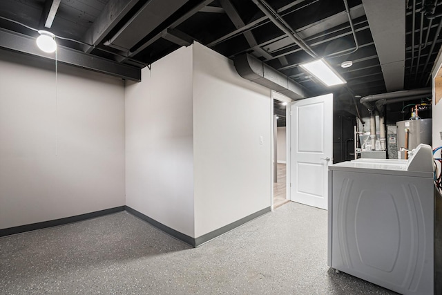 basement with washer / dryer and water heater