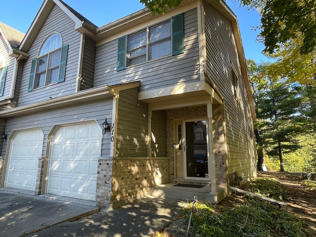 view of front of house with a garage