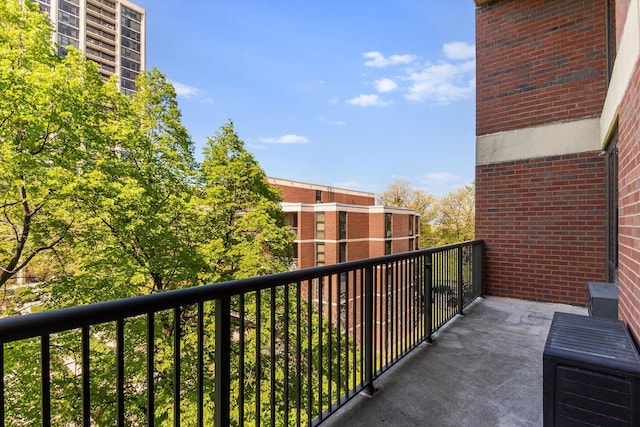 3041 S Michigan Ave Unit 504, Chicago, IL 60616 - view of balcony
