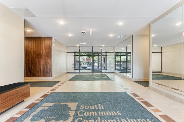 3041 S Michigan Ave Unit 504, Chicago, IL 60616 - lobby with floor to ceiling windows and recessed lighting