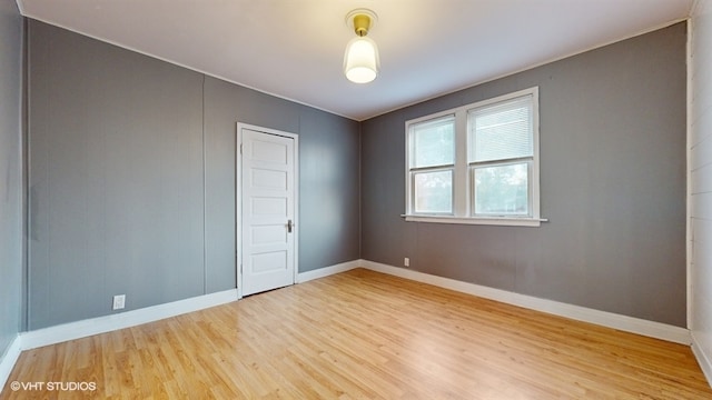 empty room featuring hardwood / wood-style floors