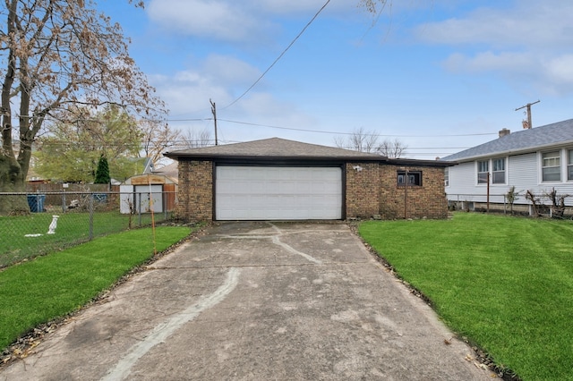 exterior space featuring a front lawn