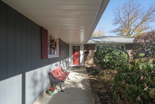 view of property entrance