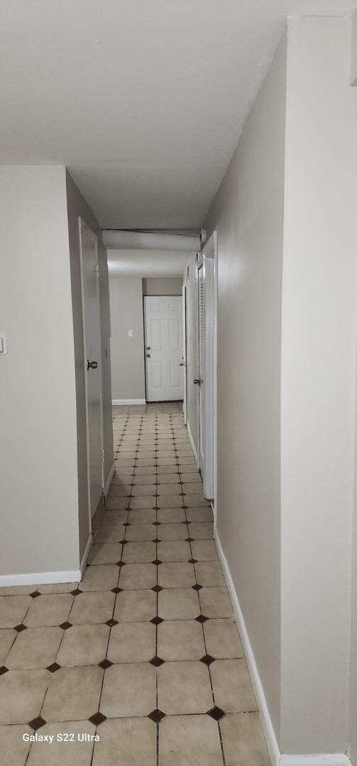 8350 S Muskegon Ave, Chicago, IL 60617 - corridor with baseboards