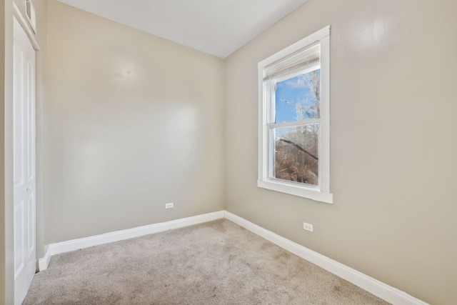 view of carpeted spare room