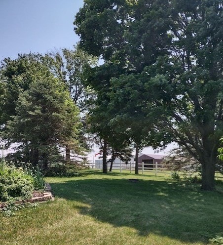 1522 E 7th Rd, Lostant, IL 61334 - view of yard featuring fence