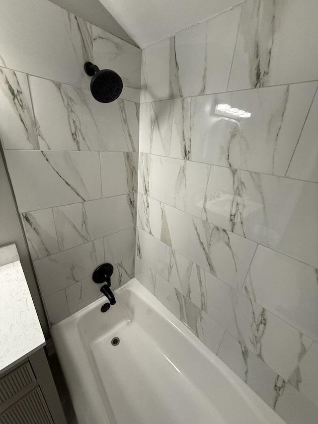 10413 S Forest Ave, Chicago, IL 60628 - photo 9