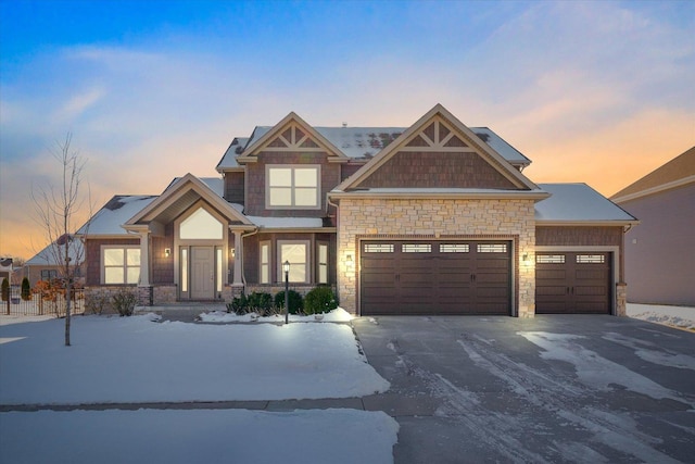 craftsman house featuring a garage