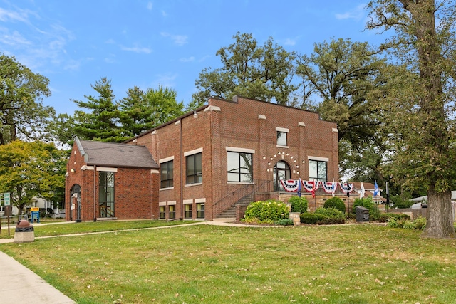 exterior space with a front yard