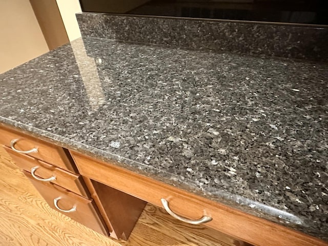 interior details with dark stone countertops