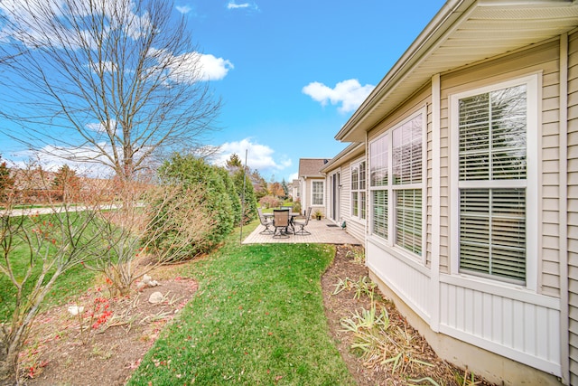 view of yard with a patio area