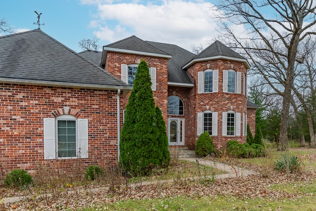 view of front property