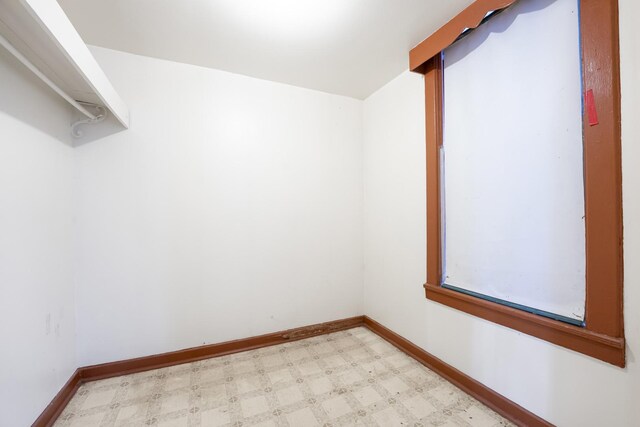 1351 N Campbell Ave, Chicago, IL 60622 - spacious closet featuring light flooring