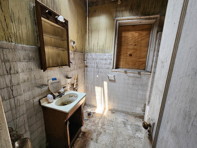 7952 S Langley Ave, Chicago, IL 60619 - bathroom with vanity and a wainscoted wall
