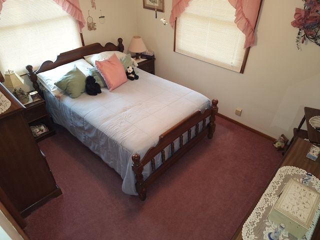 view of carpeted bedroom