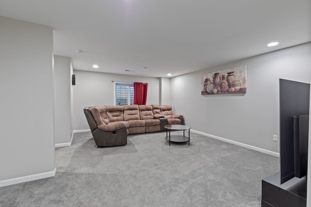 living room with carpet