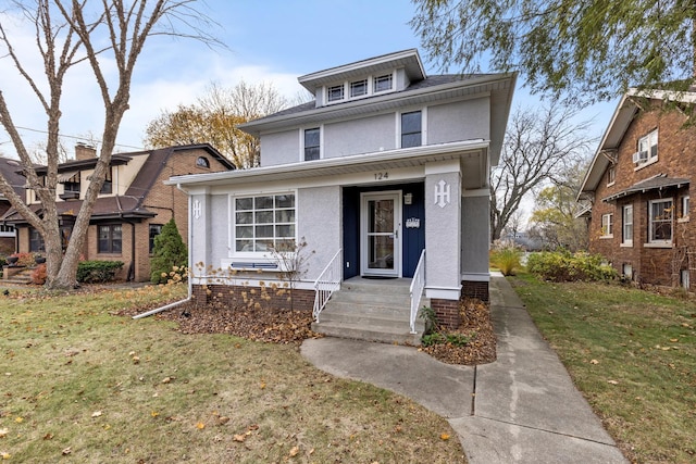 view of front of home with a front yard