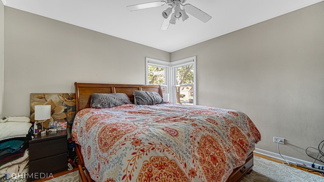 bedroom featuring ceiling fan