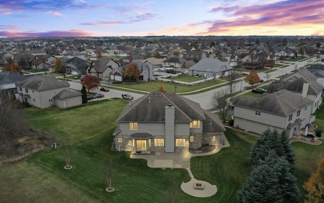 view of aerial view at dusk