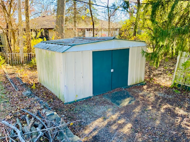 view of outbuilding