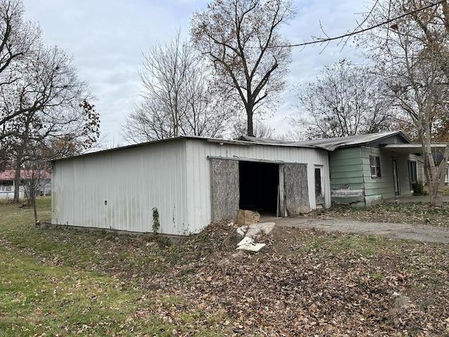 313 E 7th St, Brookport, IL 60534 - view of outbuilding