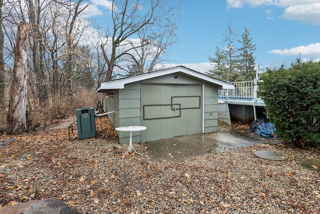 view of outbuilding