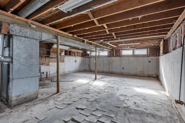 basement featuring sink