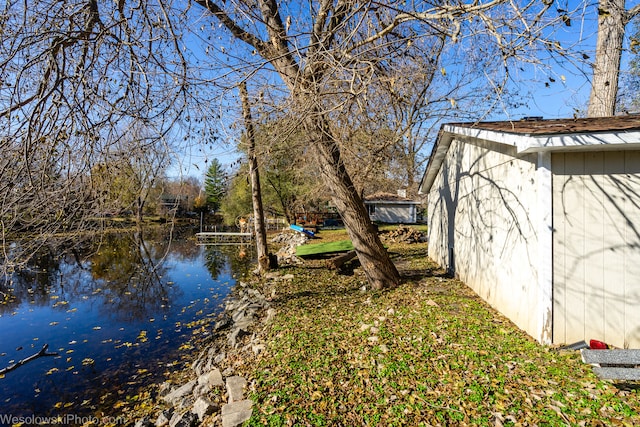 view of yard with a water view