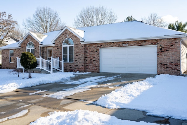 view of front facade with a garage