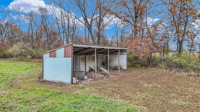 view of outbuilding