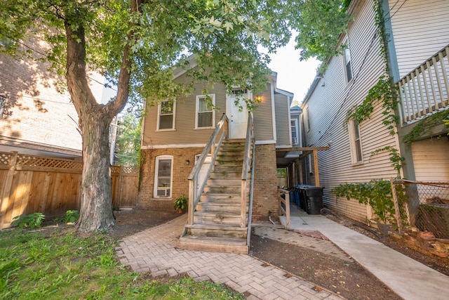 view of front of home