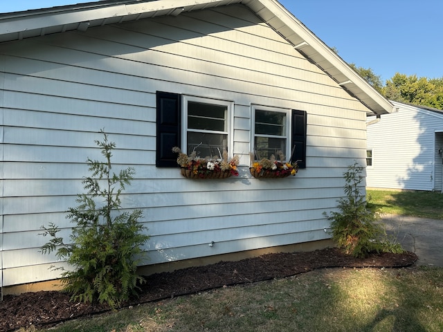 view of home's exterior