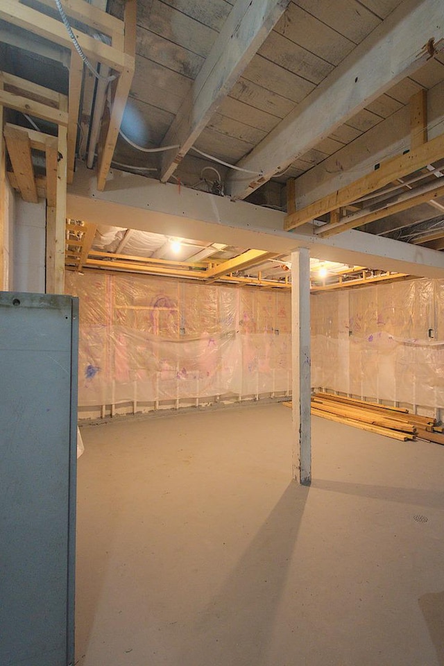 280A W Exchange St, Crete, IL 60417 - view of unfinished basement