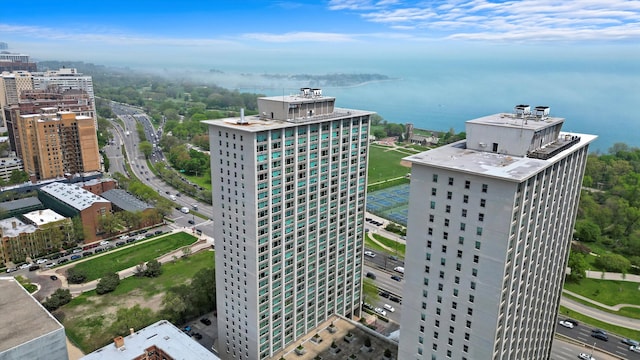 bird's eye view with a water view