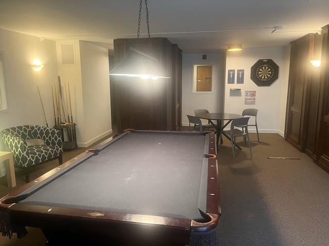 playroom featuring billiards