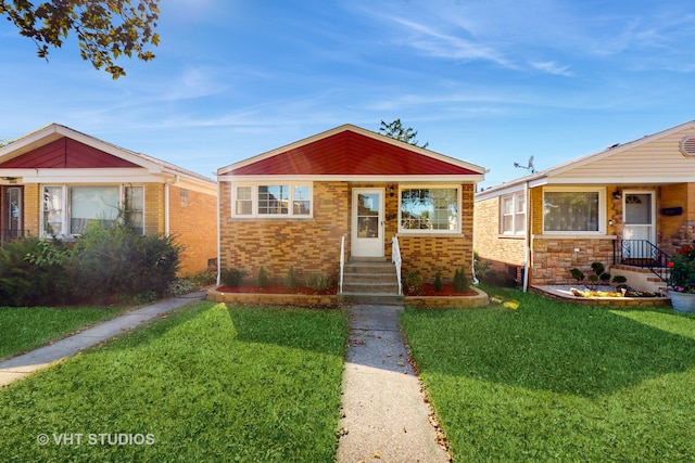 view of front of house with a front yard