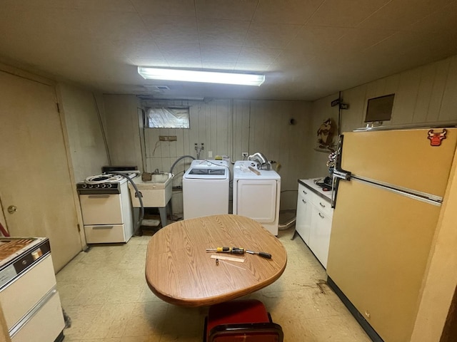 laundry area featuring washer and dryer