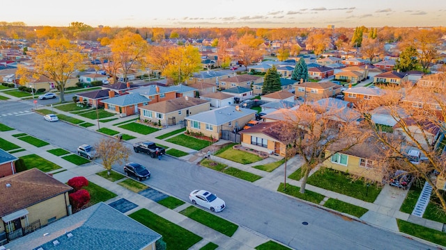 view of aerial view at dusk