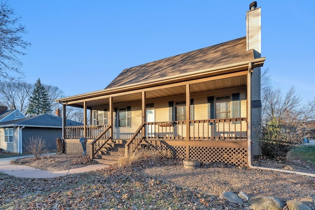 view of front facade with covered porch