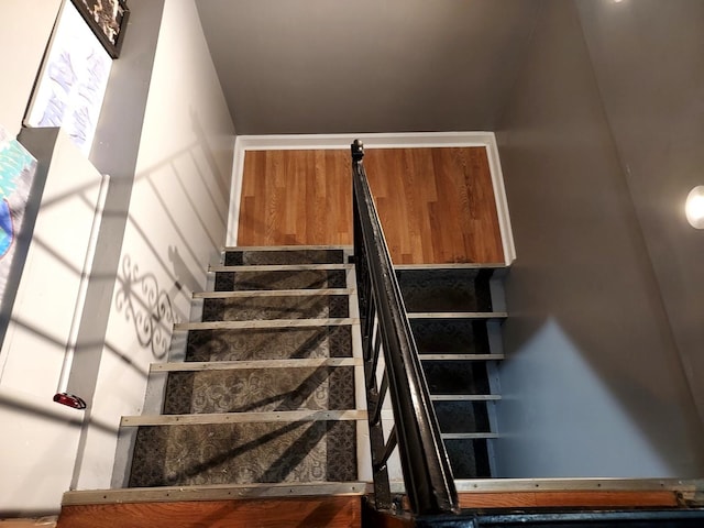 1408 W 71st Pl, Chicago, IL 60636 - view of staircase