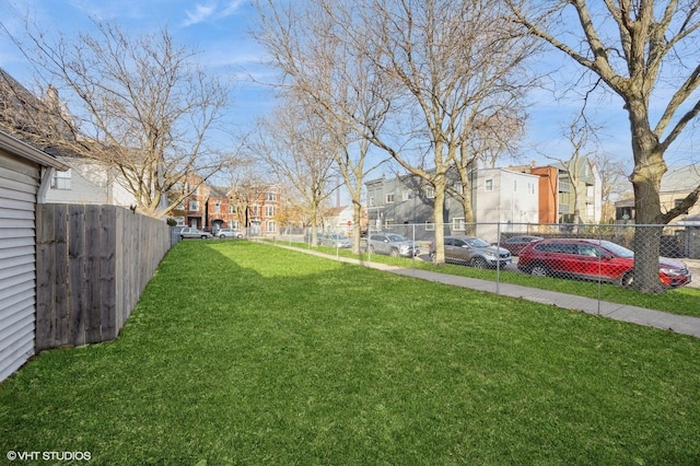 Listing photo 2 for 2735 W 16th St, Chicago IL 60608