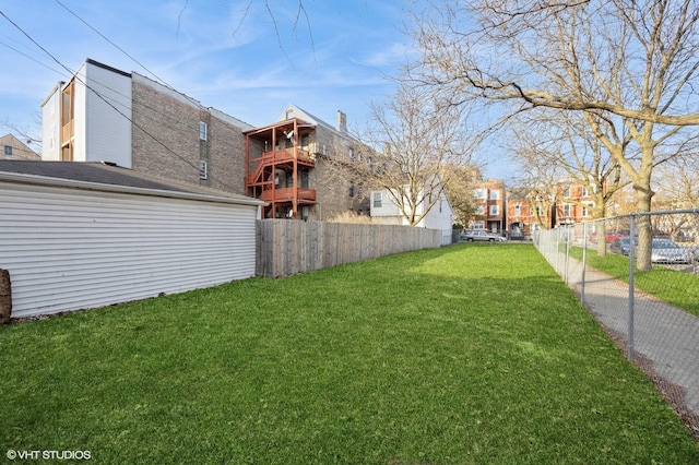 Listing photo 3 for 2735 W 16th St, Chicago IL 60608