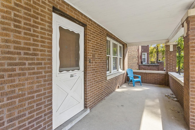 view of patio / terrace with covered porch