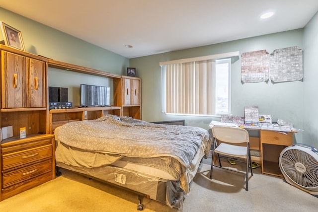 bedroom featuring carpet floors