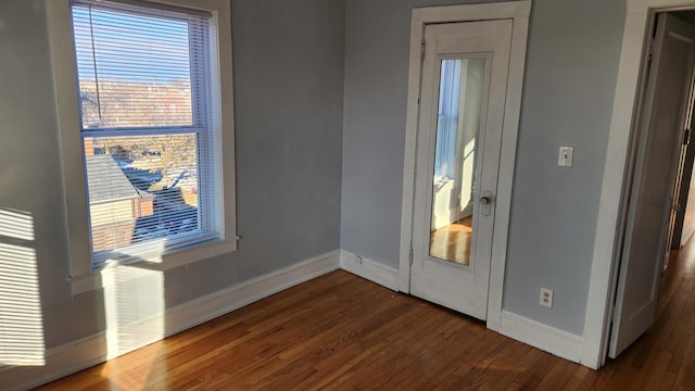 entryway featuring dark hardwood / wood-style flooring