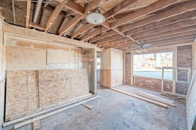 miscellaneous room with ceiling fan