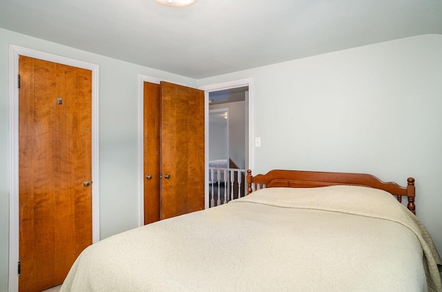 bedroom featuring a closet